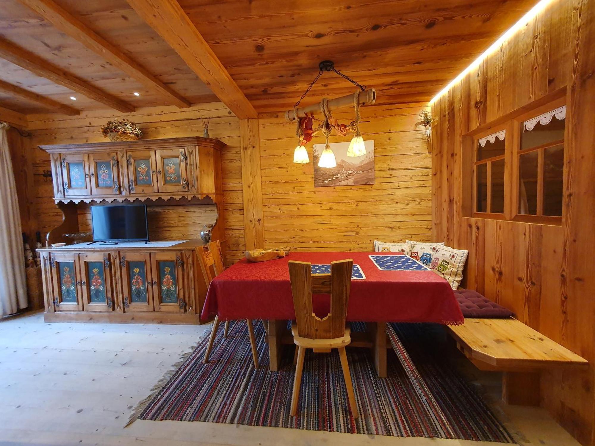 Daniela Apartment Кортина д'Ампецо Екстериор снимка